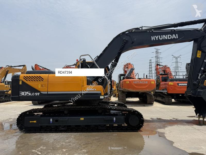 جرافة Hyundai 305-9T