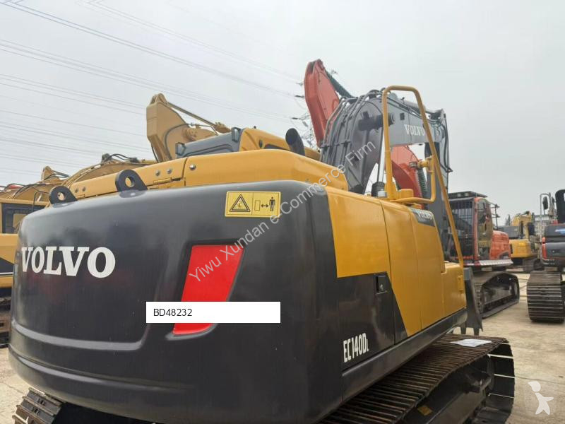 Rýpadlo Volvo L