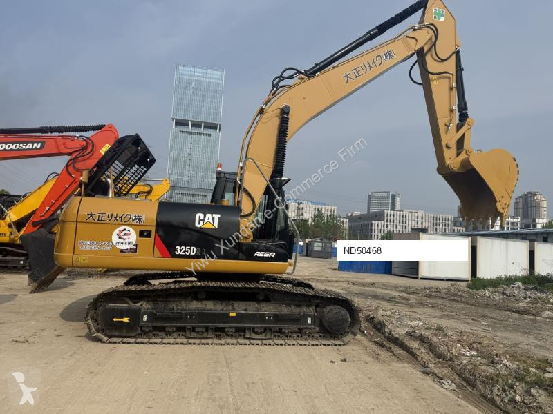 Escavatore Caterpillar 2L