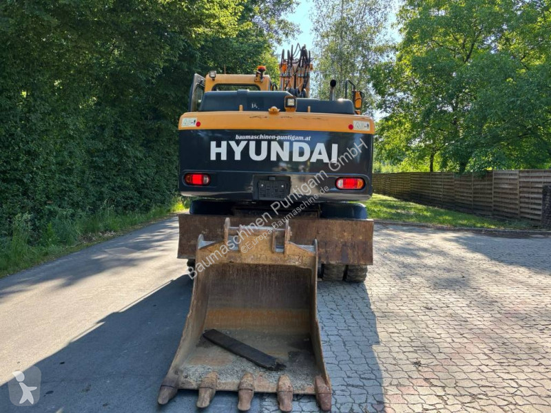 Rýpadlo Hyundai W9A