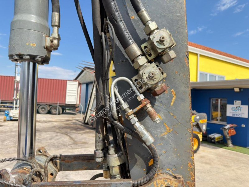 جرافة Liebherr