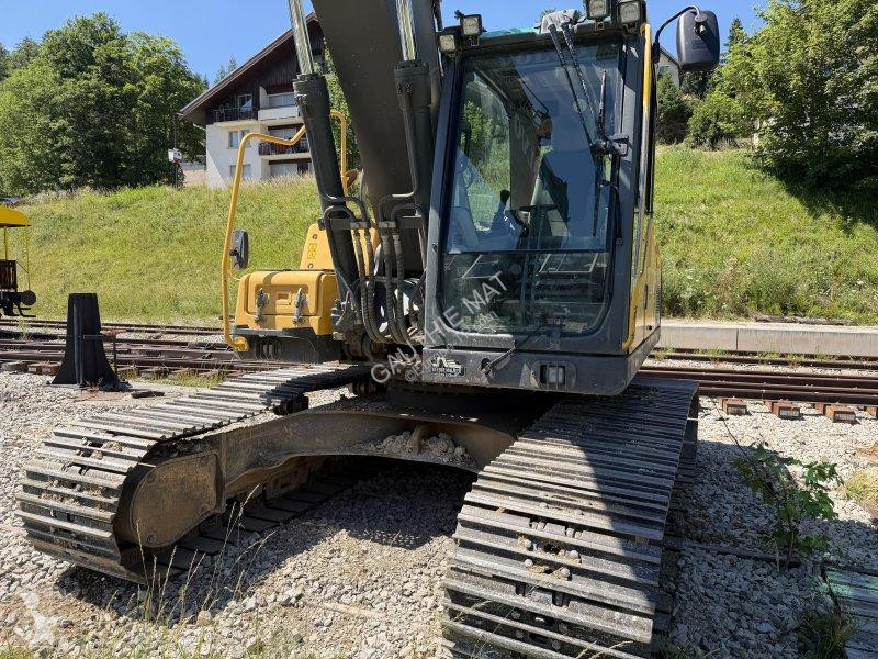 Rýpadlo Volvo EC210