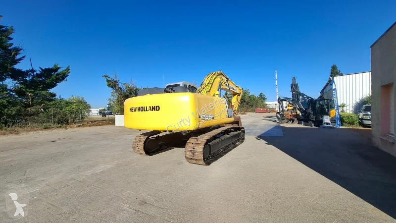 جرافة New Holland B