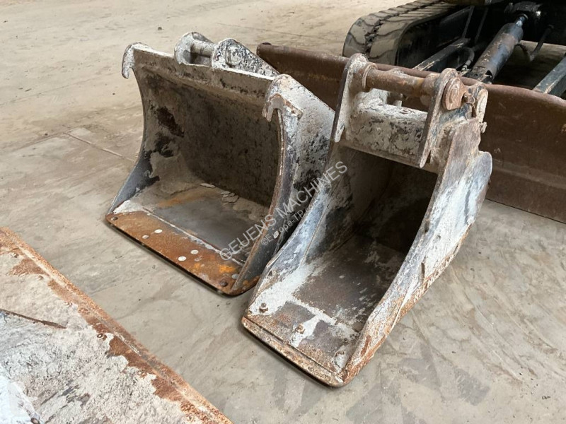 جرافة Terex
