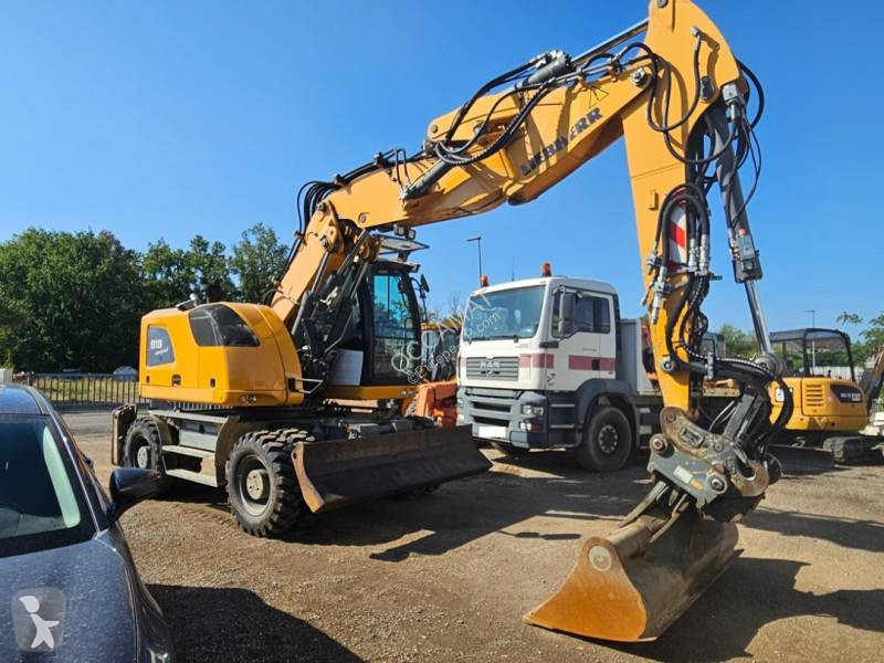 جرافة Liebherr A 918
