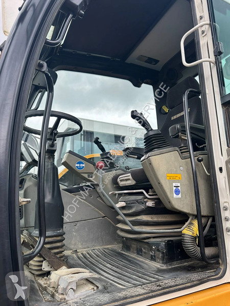 جرافة Liebherr Compact | Powertilt