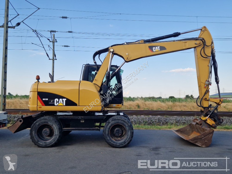 Escavatore Caterpillar D