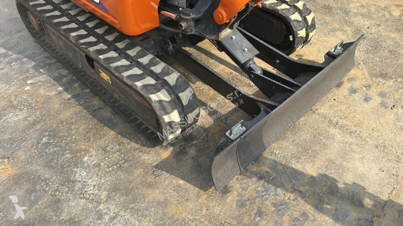 Rýpadlo Hitachi ZX19-6 CR
