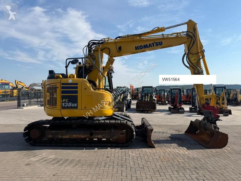 جرافة Komatsu PC138US-11