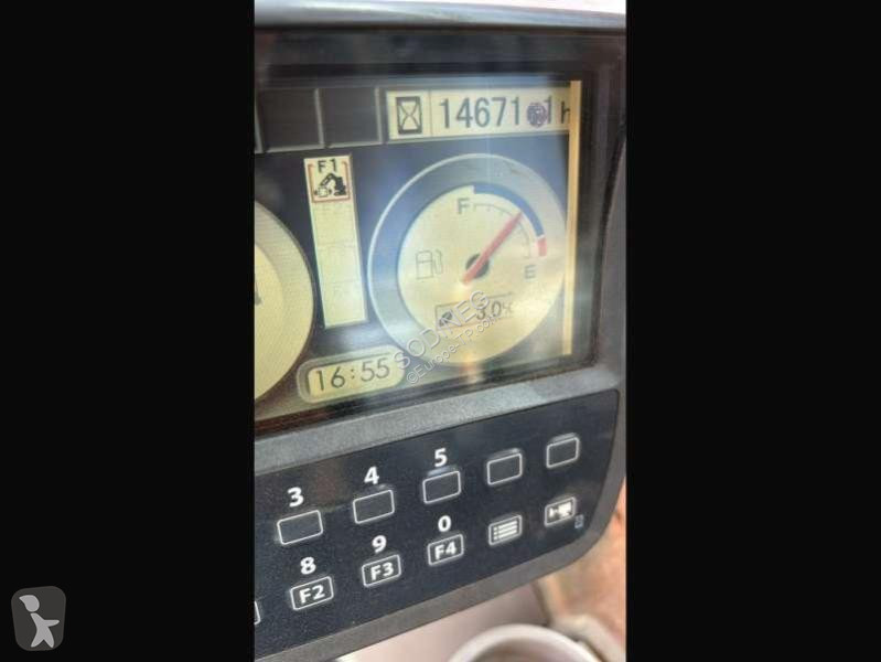 Lopatový nakládač Hitachi