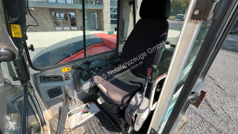 Lopatový nakládač Kubota KX080 Verstellausleger...