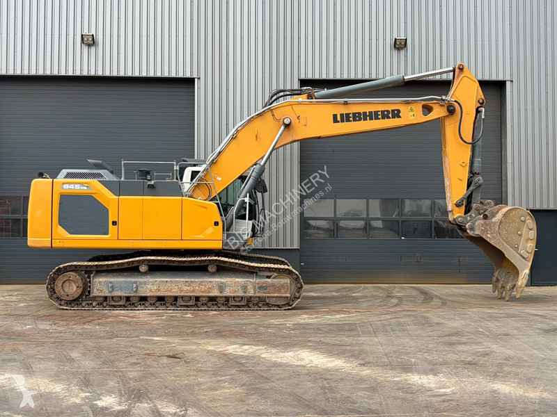 جرافة Liebherr R945 SHD