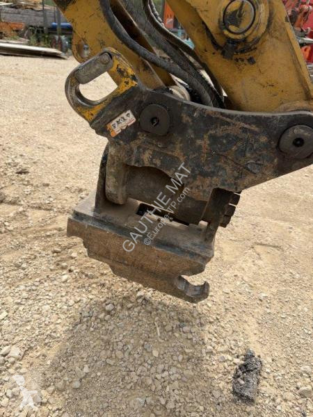 جرافة Caterpillar 305C