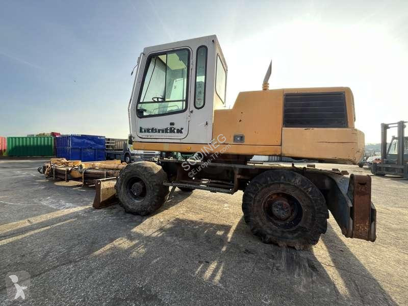 جرافة Liebherr - POUR PIECES
