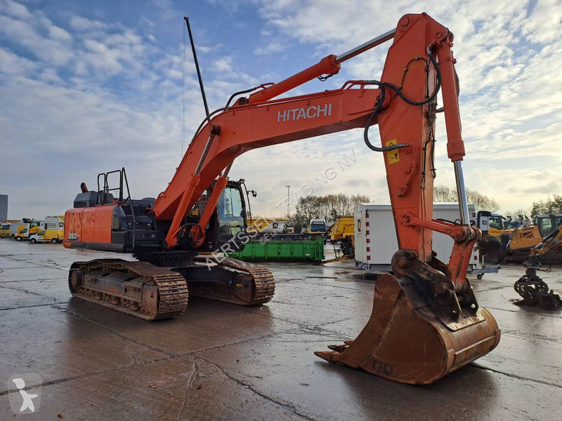 Lopatový nakládač Hitachi 6