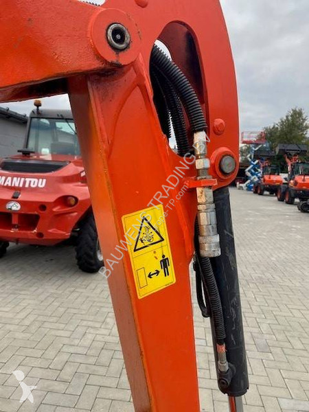 Pelle Kubota KX 015-4
