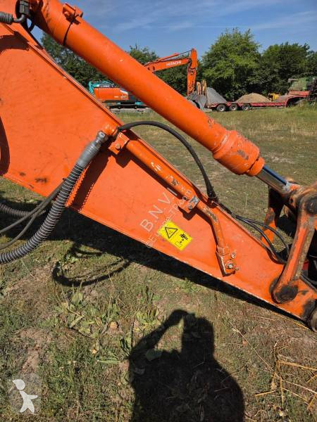 جرافة Hitachi