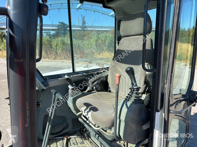 Excavator Bobcat  E62EM