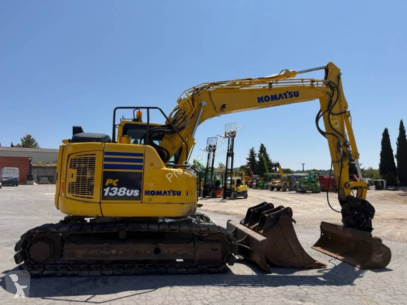 جرافة Komatsu PC138 US-11