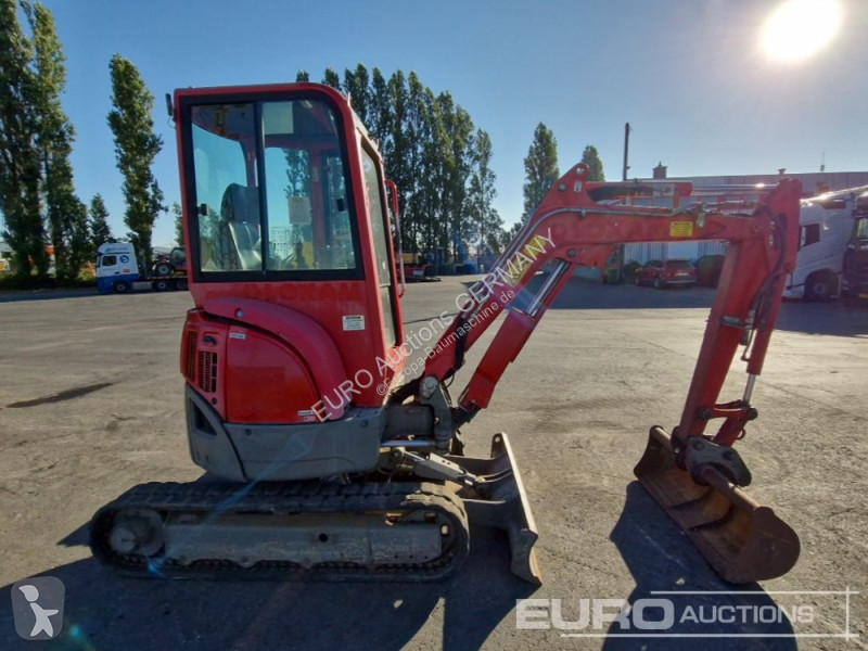 جرافة Yanmar ViO20-4