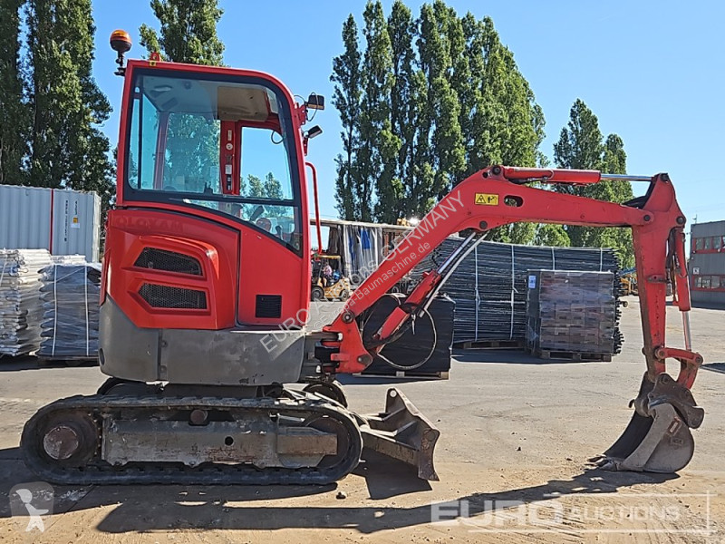 Экскаватор Volvo ECR25D