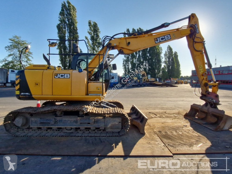 جرافة JCB