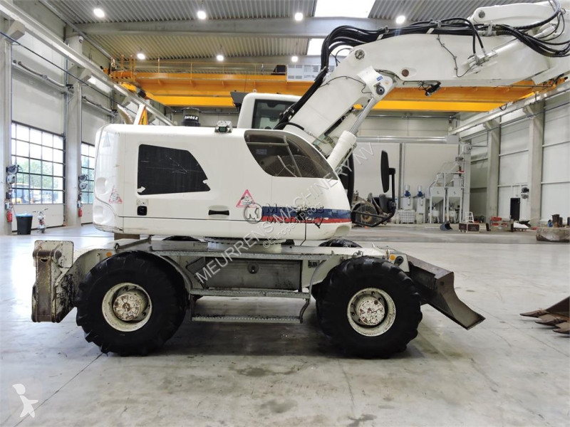 جرافة Liebherr A918