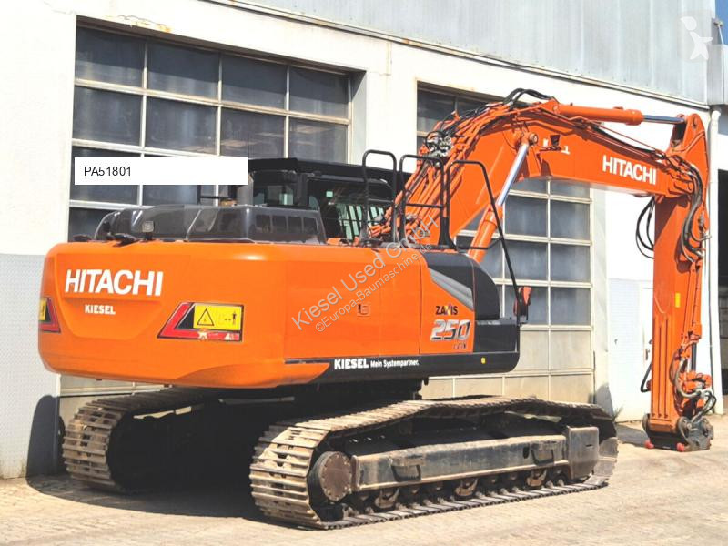 Экскаватор Hitachi 7
