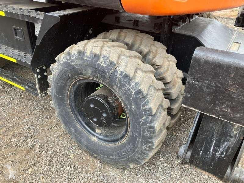 Rýpadlo Hitachi