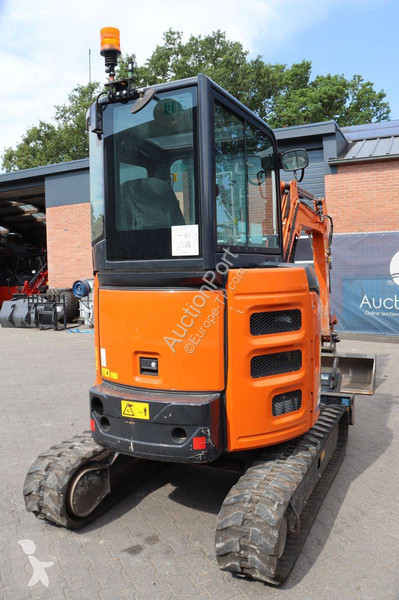 Rýpadlo Hitachi ZX26U-6 CLR