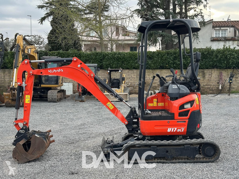 جرافة Kubota U17-3a