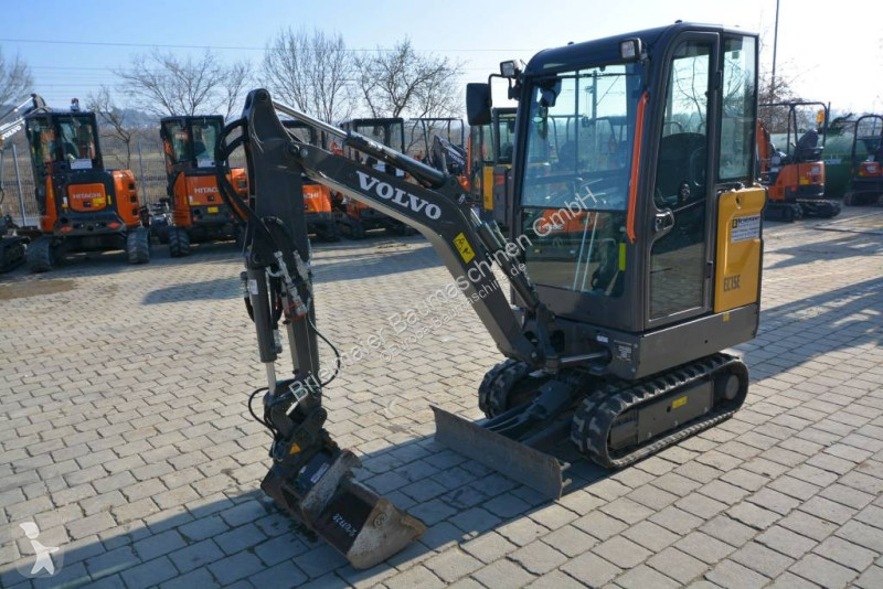Rýpadlo Volvo EC 15 E