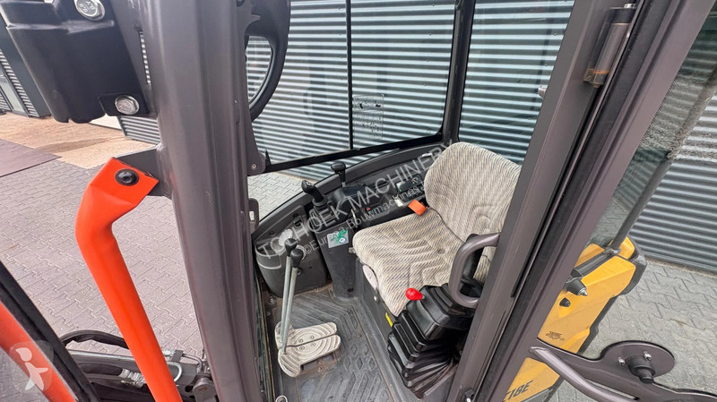 Koparka Takeuchi TB 216
