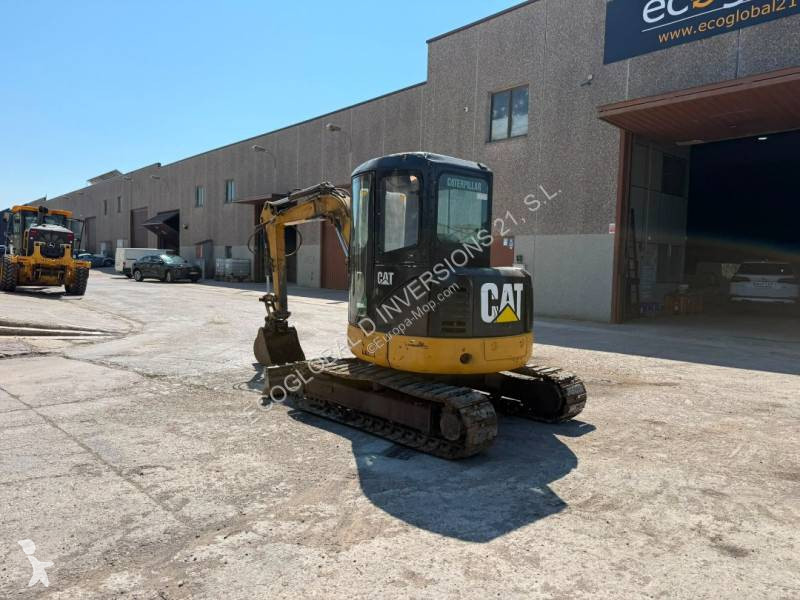 جرافة Caterpillar 304