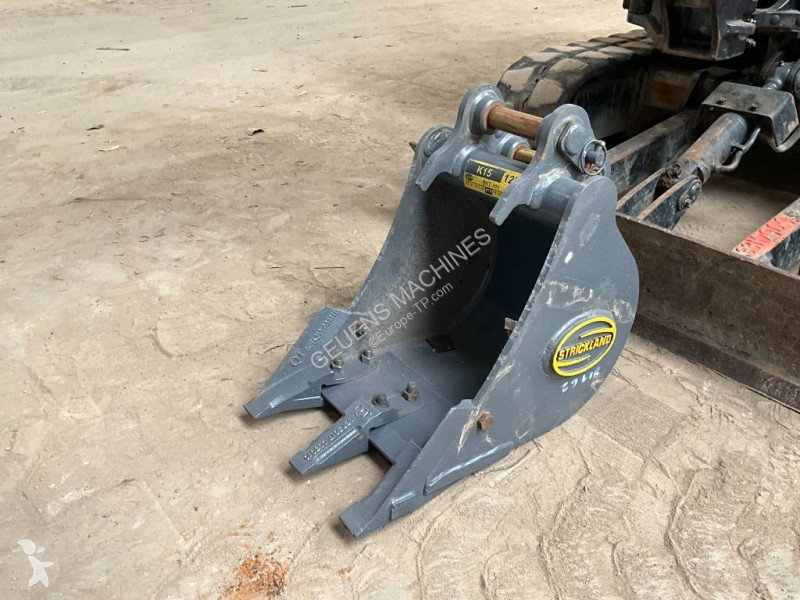 جرافة Kubota 0164