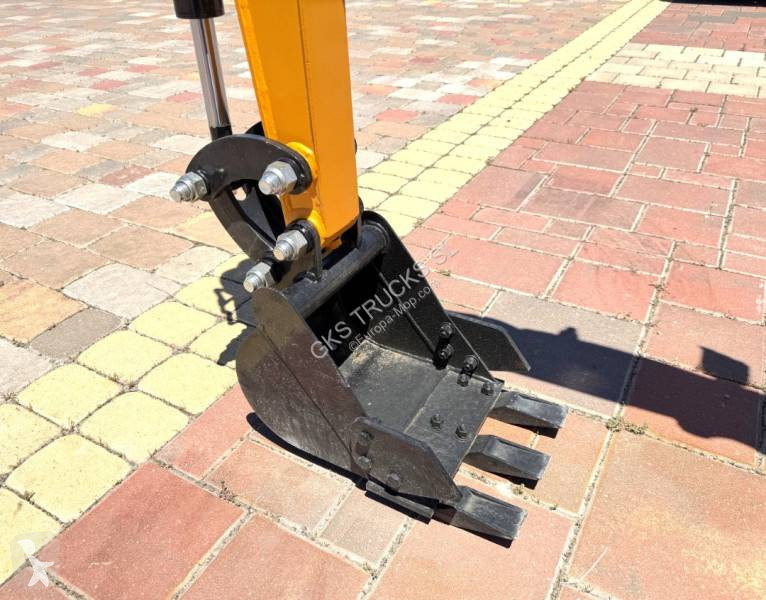 Lopatový nakládač JPC HT12