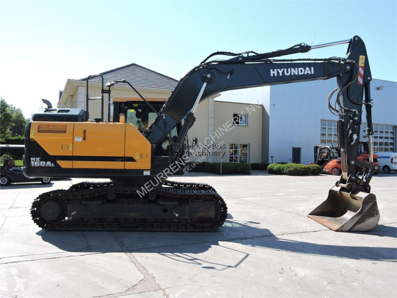 جرافة Hyundai HX160
