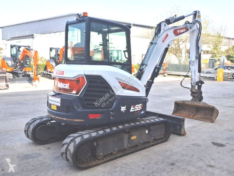 جرافة Bobcat E55z