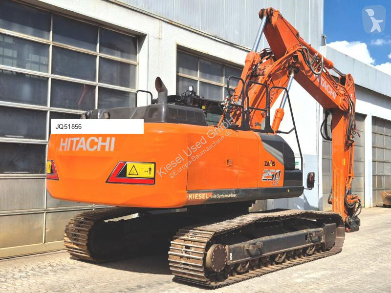 جرافة Hitachi 7