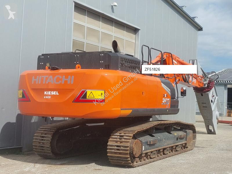 Lopatový nakládač Hitachi 7 + Demarec DXS-60