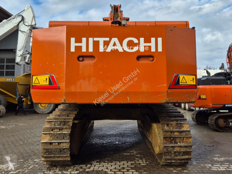 جرافة Hitachi ZX690LCH-7