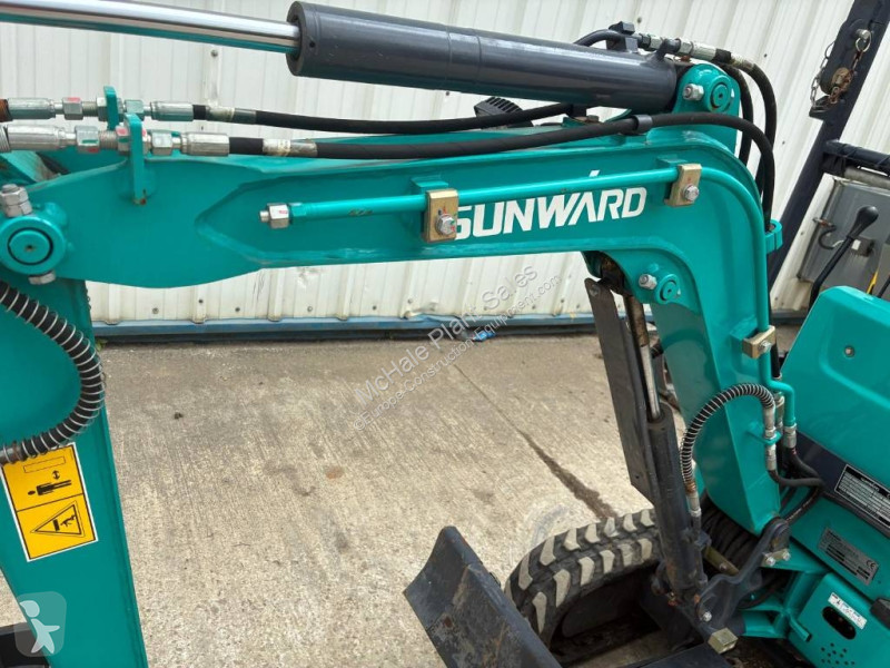 Koparka Sunward SWE08F