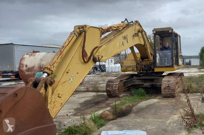 Escavatore Caterpillar