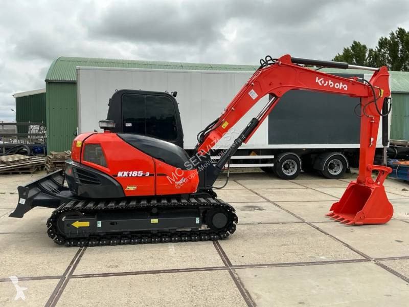 جرافة Kubota KX185-3
