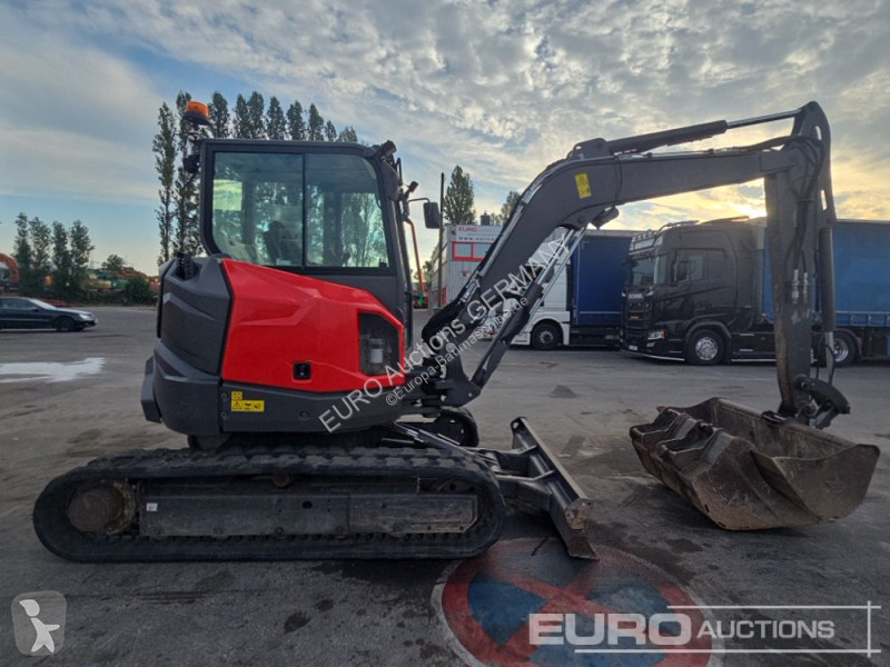 Багер Volvo ECR50F