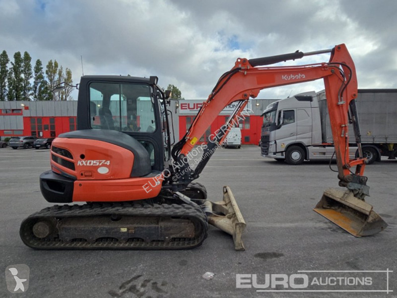 Багер Kubota