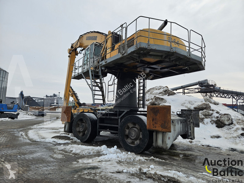 Liebherr A 944 C HD Litronic excavator