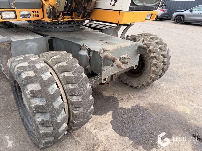 Rýpadlo Liebherr A904C