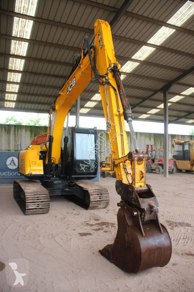 Excavator JCB