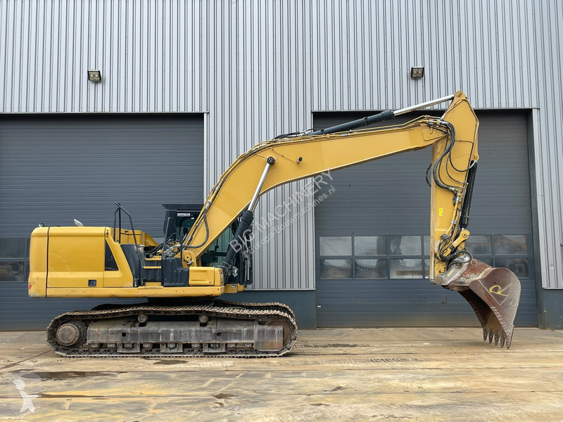 Excavator Caterpillar 07A